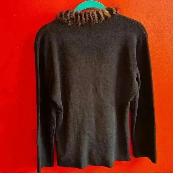 Y2K faux fur trim black fitted sweater top size XL - Picture 3 of 6